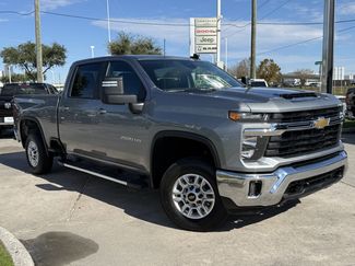 Used 2025 Chevrolet Silverado 2500 LT w/ Convenience Package video 2