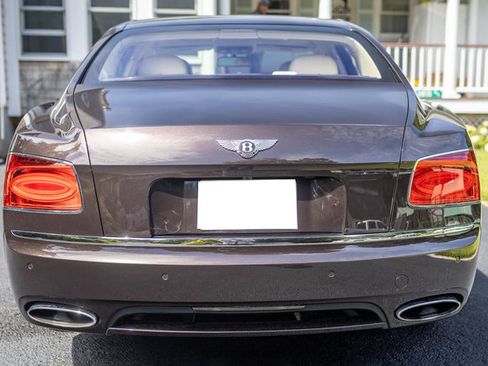 Used 2014 Bentley Flying Spur W12 AWD/4WD image 5