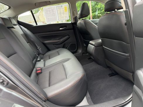 Used 2021 Nissan Altima 2.5 SR w/ SR Premium Package AWD/4WD image 27
