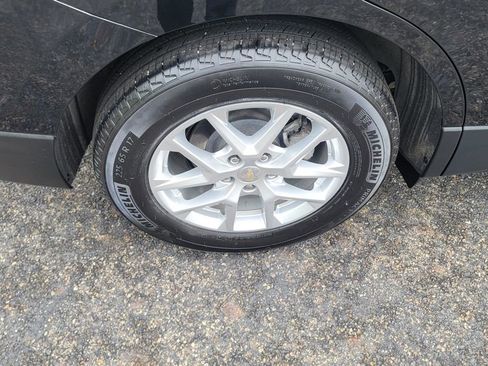 Used 2023 Chevrolet Equinox LT FWD image 13