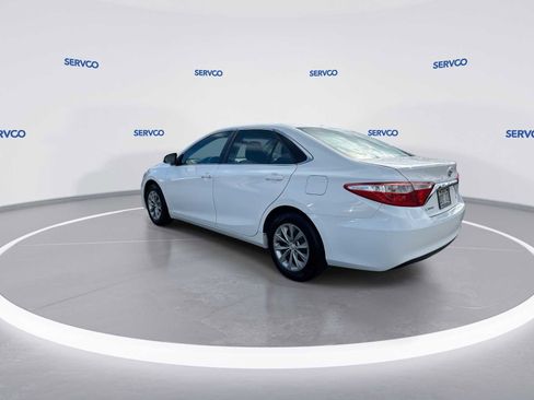 Used 2016 Toyota Camry LE FWD image 6