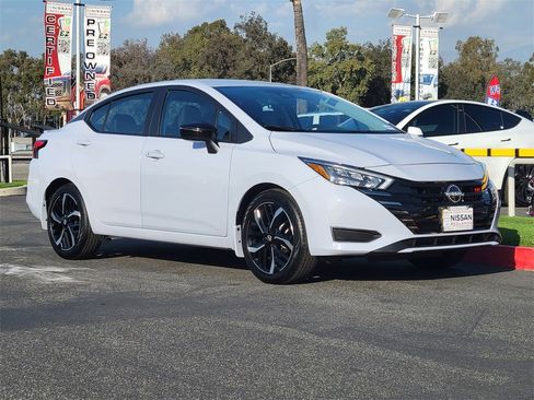 Certified 2025 Nissan Versa SR w/ Trunk Package image 34