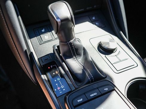 Used 2024 Lexus IS 350 F Sport w/ Navigation Package RWD image 19