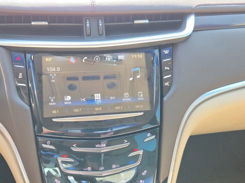 Used 2016 Cadillac XTS Luxury FWD image 10