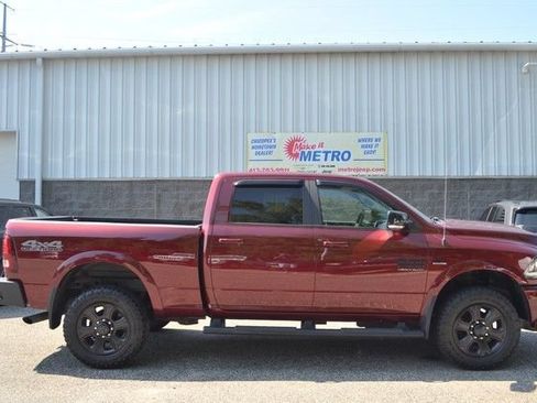 Used 2017 RAM 2500 Laramie w/ Sport Appearance Group AWD/4WD image 9