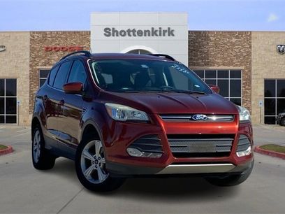 Used 2016 Ford Escape SE w/ Equipment Group 201A