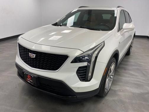 Used 2019 Cadillac XT4 Sport AWD/4WD image 2