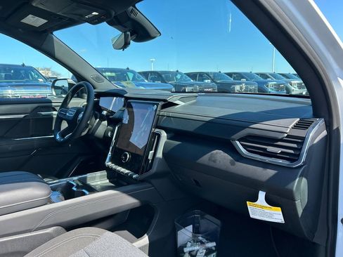 New 2026 GMC Acadia Elevation w/ Black Edition image 40