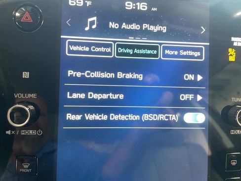 Used 2025 Subaru Legacy Premium image 11