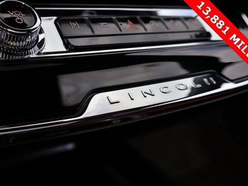 Used 2024 Lincoln Corsair Reserve w/ Equipment Group 201A image 31