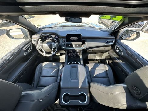 Used 2022 Chevrolet Tahoe Z71 w/ Z71 Off-Road Package image 32