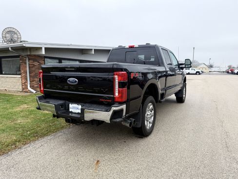 Used 2024 Ford F250 Lariat w/ Chrome Package image 6