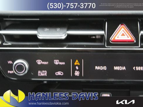 New 2026 Kia Niro LX image 23