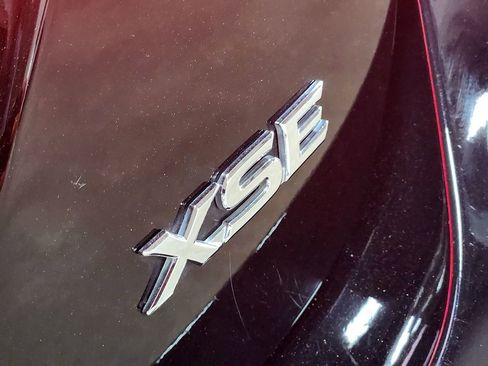 Used 2018 Toyota Camry XSE w/ Driver Assist Package image 26