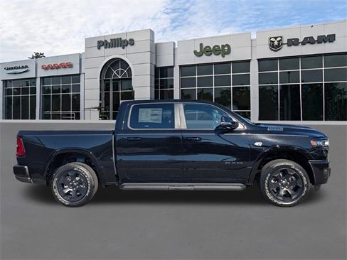 New 2026 RAM 1500 4x4 Crew Cab image 2
