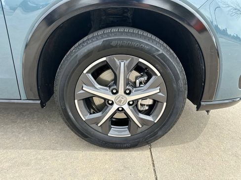 Used 2024 Honda HR-V EX-L image 39