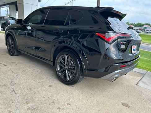 Used 2025 Acura ADX A-Spec FWD image 5