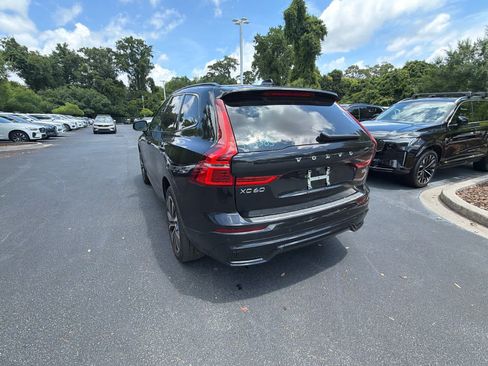 Used 2025 Volvo XC60 B5 Plus w/ Protection Package Premier AWD/4WD image 12