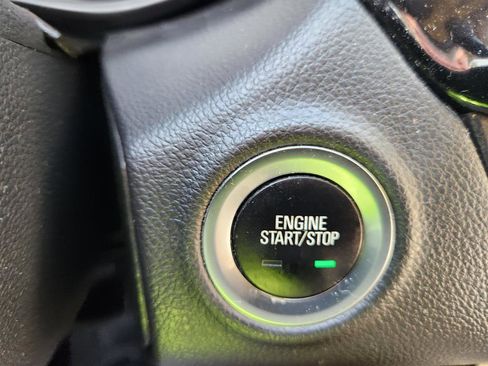 Used 2020 Buick Envision Essence image 34