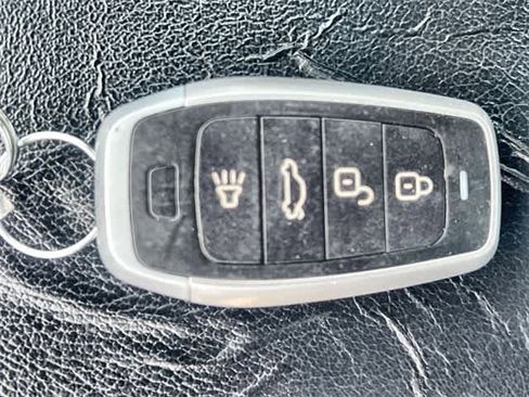 Certified 2018 Honda Accord Sport image 21