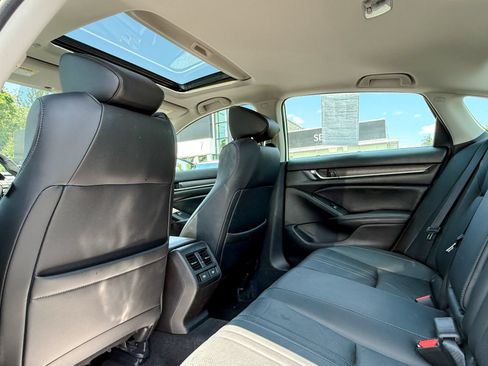 Used 2022 Honda Accord EX-L image 38