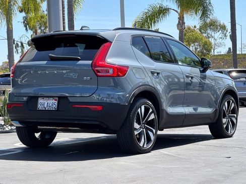 Certified 2023 Volvo XC40 B5 Plus w/ Protection Package Premier AWD/4WD image 5