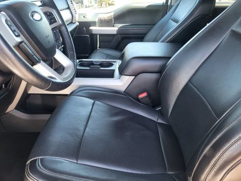Used 2017 Ford F350 Lariat w/ Lariat Ultimate Package AWD/4WD image 9