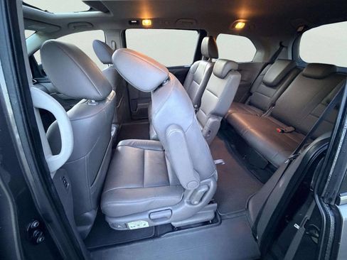 Used 2016 Honda Odyssey EX-L image 25