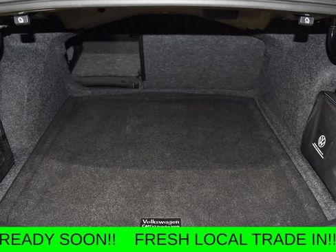 Used 2023 Volkswagen Jetta SE FWD image 13