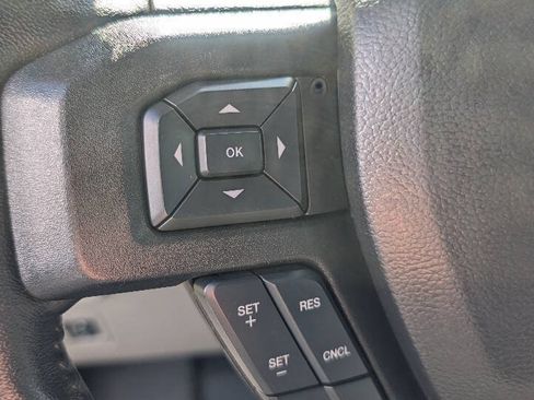 Used 2019 Ford F150 XLT w/ Equipment Group 302A Luxury AWD/4WD image 23
