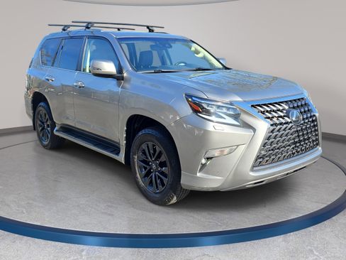 Used 2021 Lexus GX 460 Premium w/ Premium Package image 3