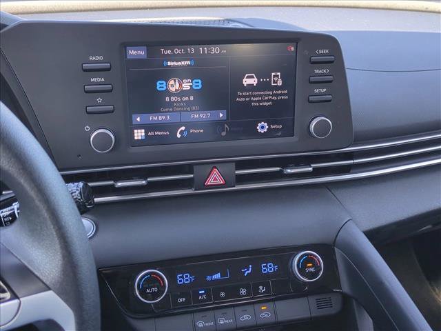 Used 2022 Hyundai Elantra SEL FWD image 14