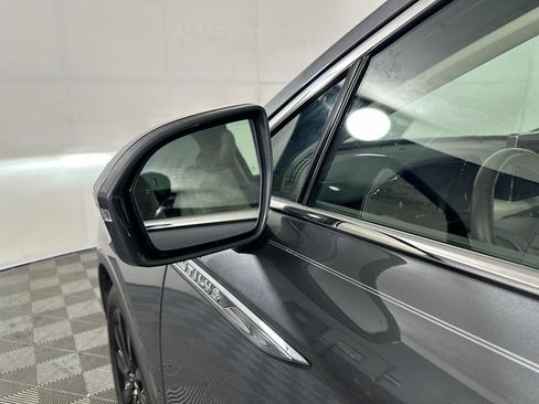 Used 2022 Lincoln Nautilus Reserve w/ Monochromatic Package FWD image 10