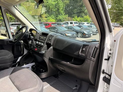 Used 2017 RAM ProMaster 1500 w/ Premium Appearance Group FWD image 18