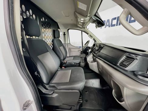 Certified 2025 Ford Transit 250 Low Roof w/ Exterior Upgrade Package RWD image 28