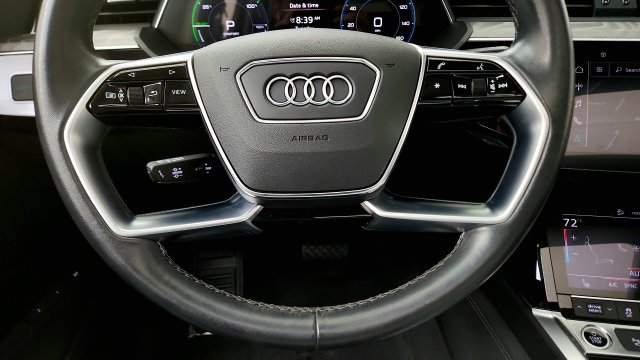 Used 2024 Audi Q8 e-tron Premium AWD/4WD image 57