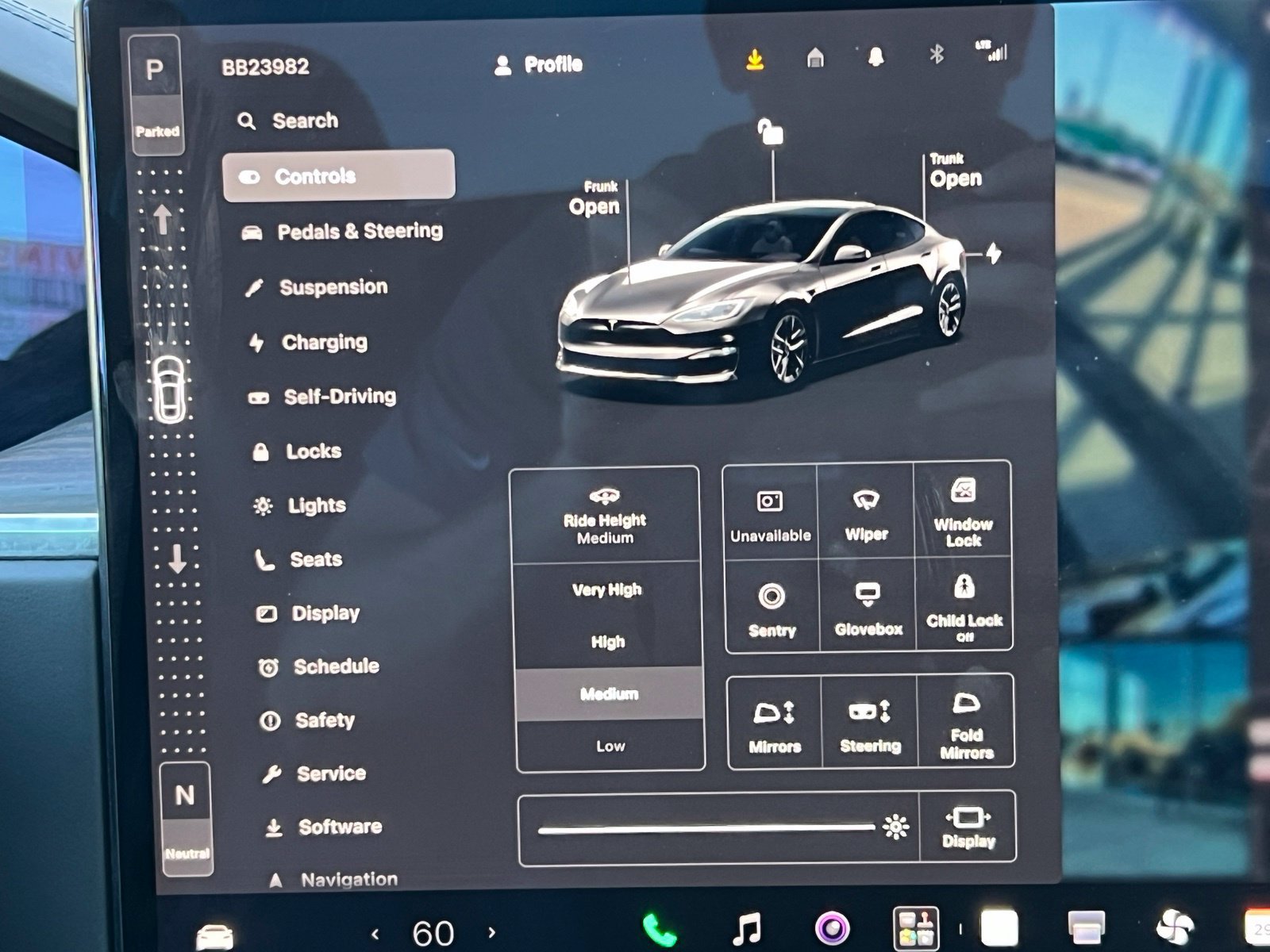 Used 2025 Tesla Model S AWD/4WD image 29