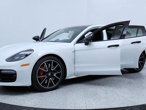 Used 2019 Porsche Panamera Turbo image 9