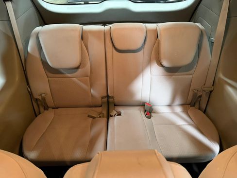 Used 2016 Kia Sedona LX FWD image 49