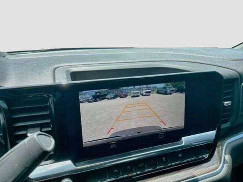 Used 2025 Chevrolet Silverado 1500 LT w/ LPO, Liner Protection Package RWD image 16