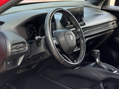 Used 2025 Honda HR-V Sport image 10