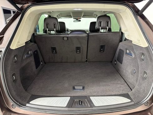 Used 2020 Buick Envision Essence FWD image 18