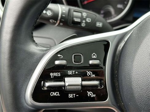 Certified 2021 Mercedes-Benz GLC 300 4MATIC image 25