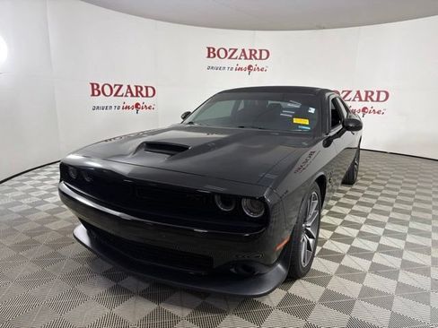 Used 2023 Dodge Challenger R/T w/ Blacktop Package RWD image 4