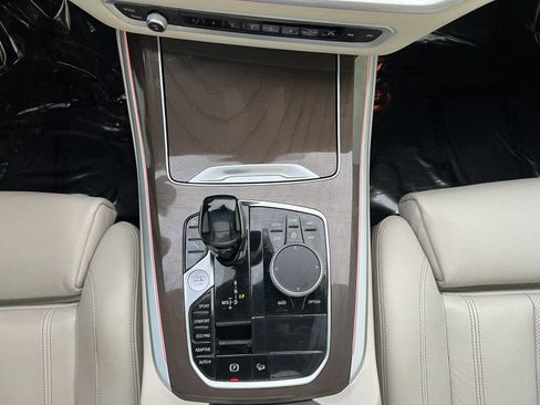 Used 2019 BMW X5 xDrive40i w/ Premium Package 2 image 27