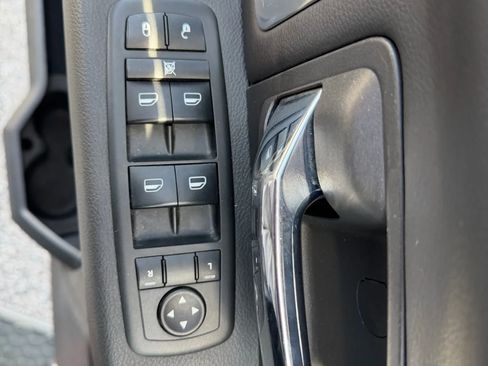 Used 2010 Dodge Ram 1500 Truck Laramie image 26