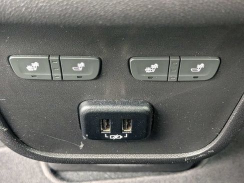 Used 2018 GMC Terrain Denali w/ Advanced Safety Package FWD image 16