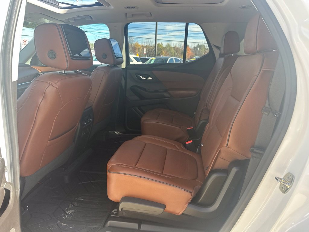 Used 2019 Chevrolet Traverse High Country w/ LPO, Floor Liner Package AWD/4WD image 36