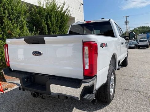 New 2026 Ford F250 XLT w/ Snow Plow Prep Package AWD/4WD image 8