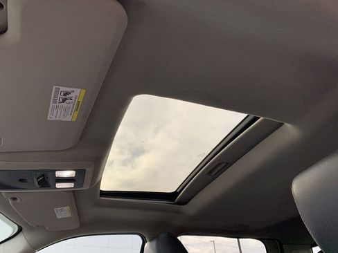 Used 2011 RAM 2500 Laramie image 26